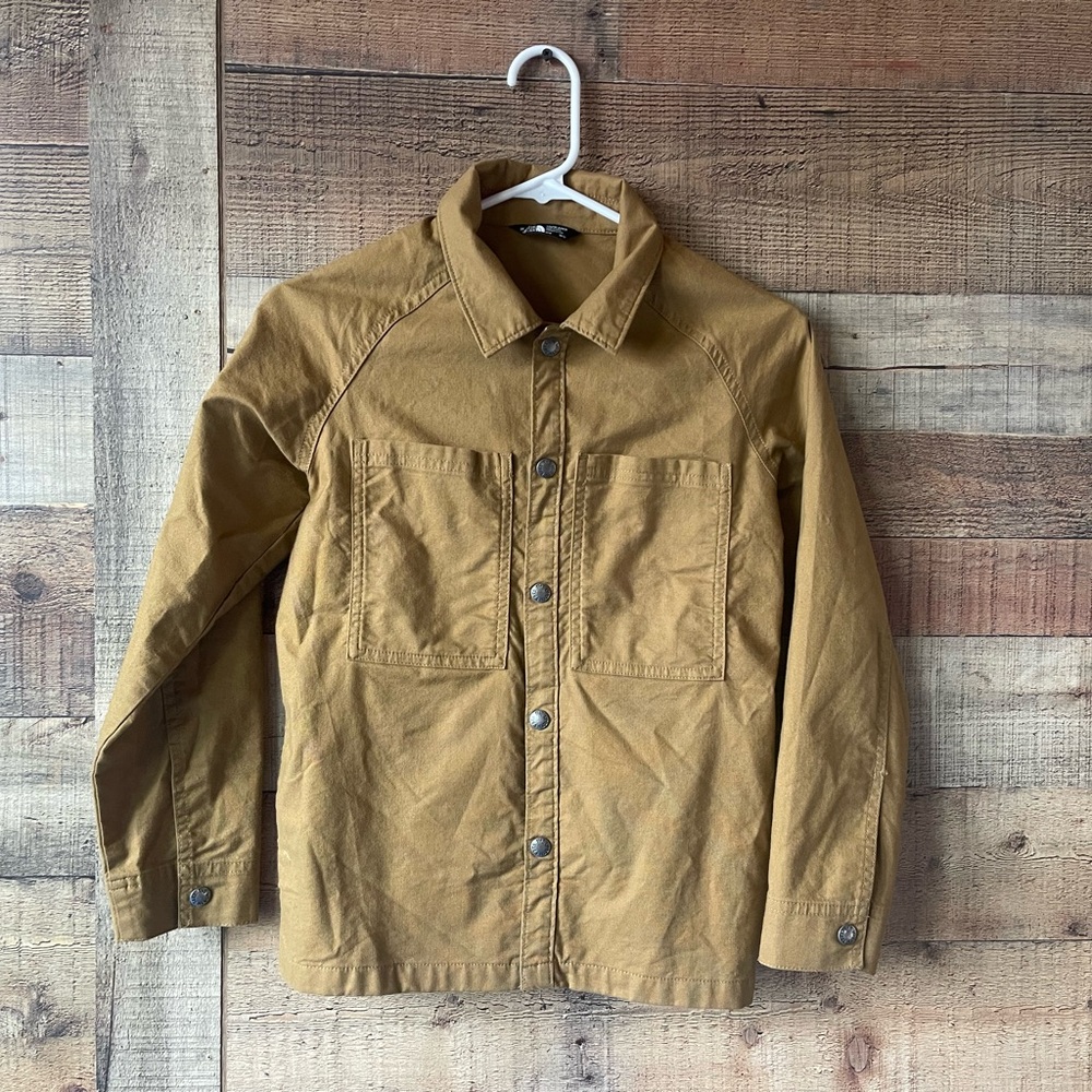 The North Face Boys Shacket | Outdoor Minimalist | Size 10/12